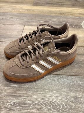 adidas Handball Spezial Suede Sneakers in Brown with White Stripes EUC